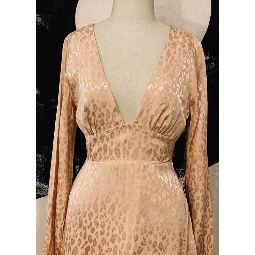 Privacy Please MED “Ella” Blush Cheetah Mini Dress - Picture 2 of 5